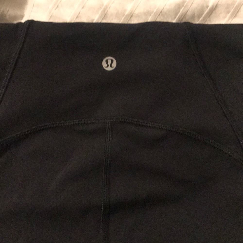 Lululemon capris